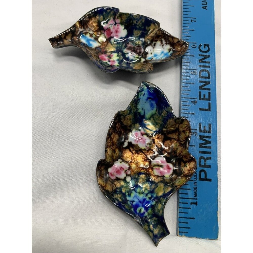 Set Of 2 Handcrafted Vintage Leaf-Shaped Enamel Trinket Dishes Floral Design